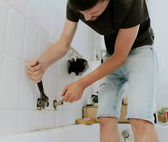 Affordable Bathtub Faucet Replacement in Eastvale: Choose Experienced Local Technicians
